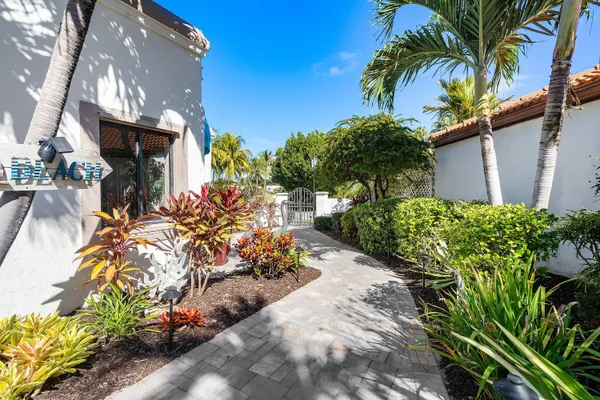 $4,900 | 3548 Ensign Circle, Delray Beach, FL 33483