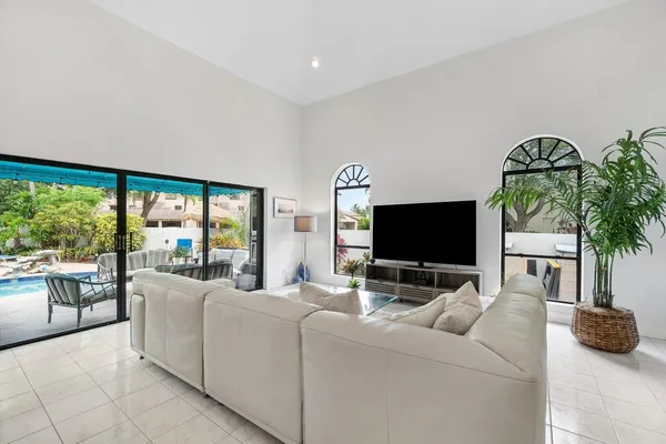 $4,900 | 3548 Ensign Circle, Delray Beach, FL 33483