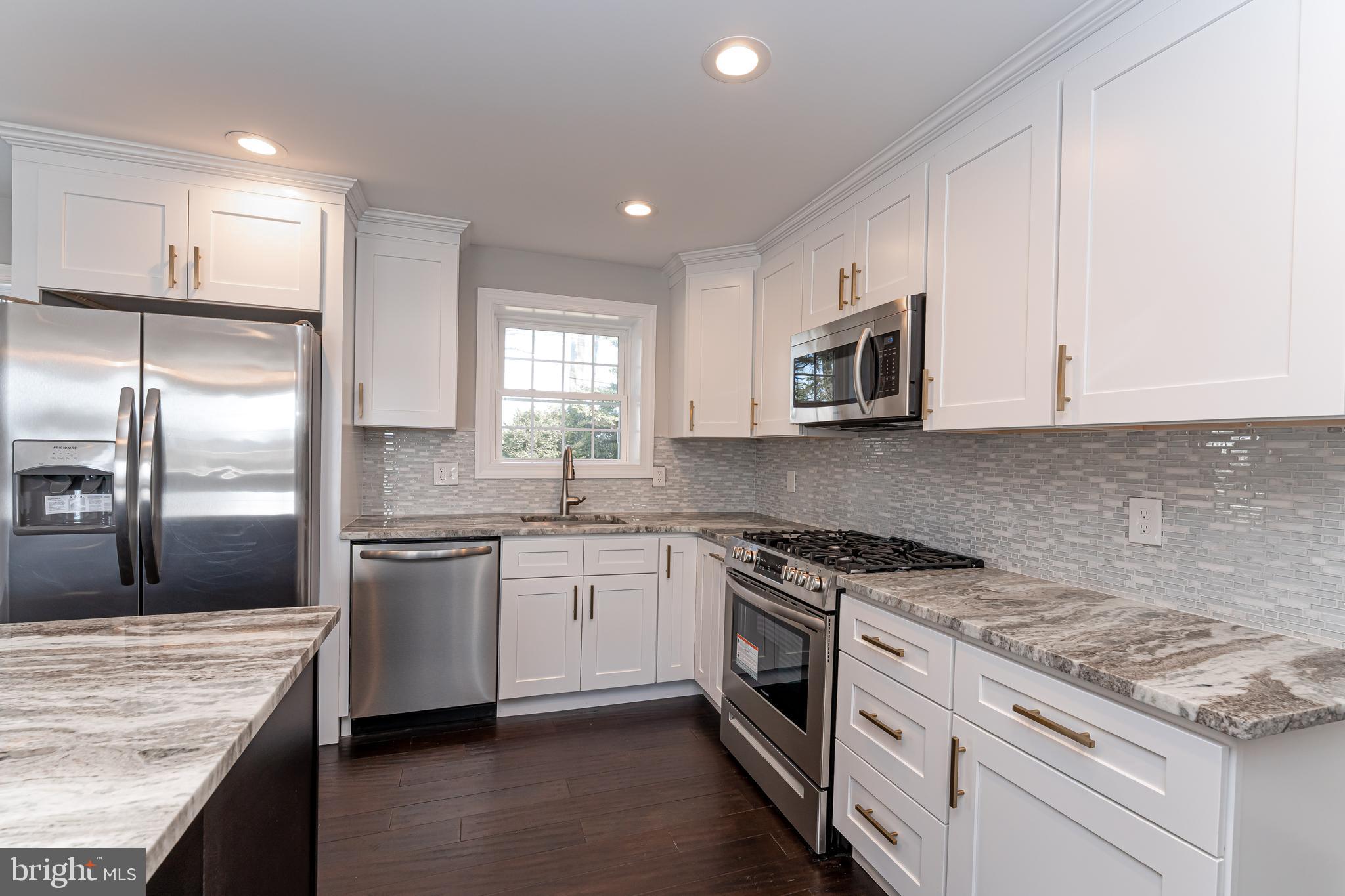 356 Northcroft Road Springfield, PA 19064 - Photo 8 of 37