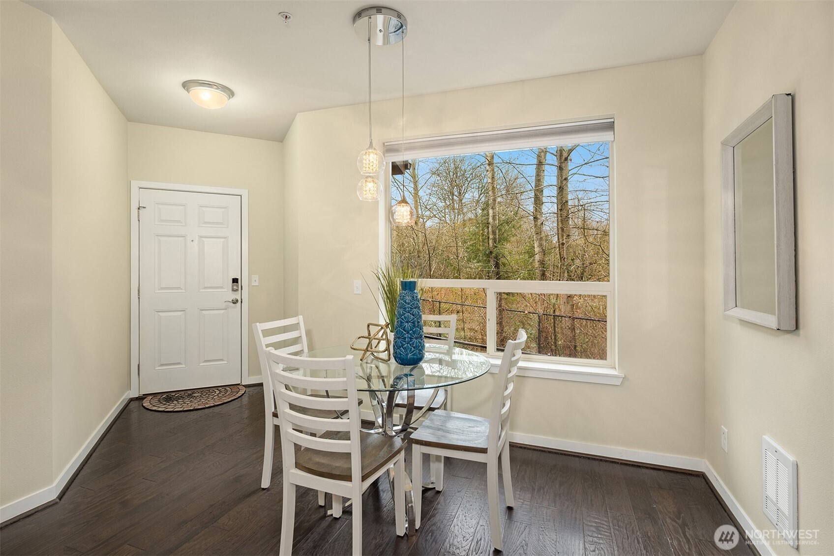 1900 Weaver Road, Unit R201 Snohomish, WA 98290 - Photo 12 of 29 Gallery Image 12