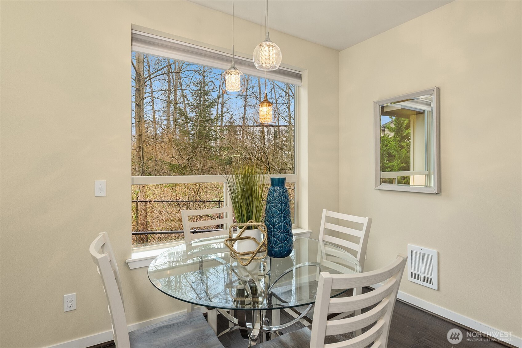 1900 Weaver Road, Unit R201 Snohomish, WA 98290 - Photo 13 of 29 Gallery Image 13