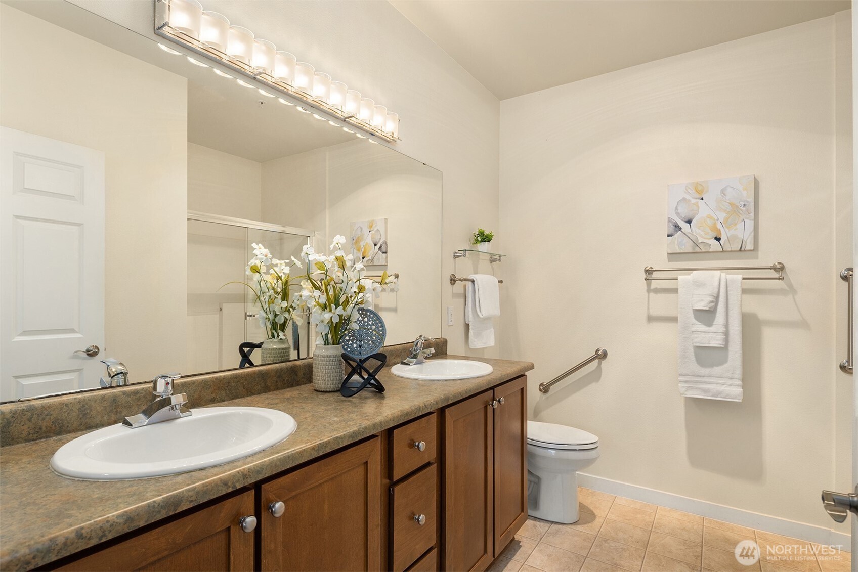 1900 Weaver Road, Unit R201 Snohomish, WA 98290 - Photo 24 of 29 Gallery Image 24