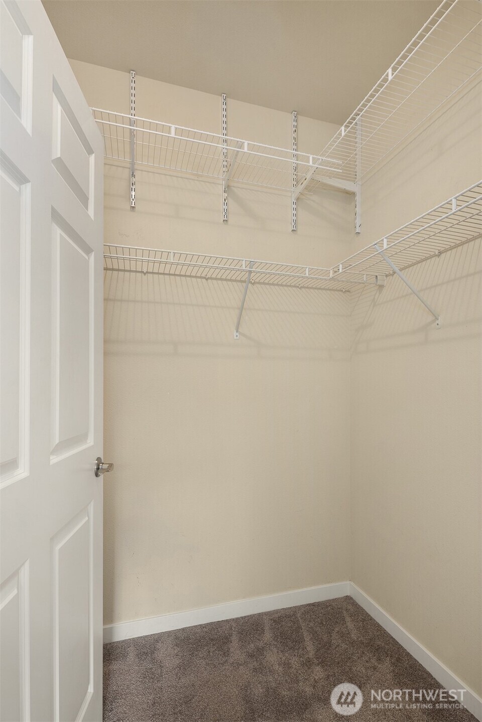 1900 Weaver Road, Unit R201 Snohomish, WA 98290 - Photo 26 of 29 Gallery Image 26