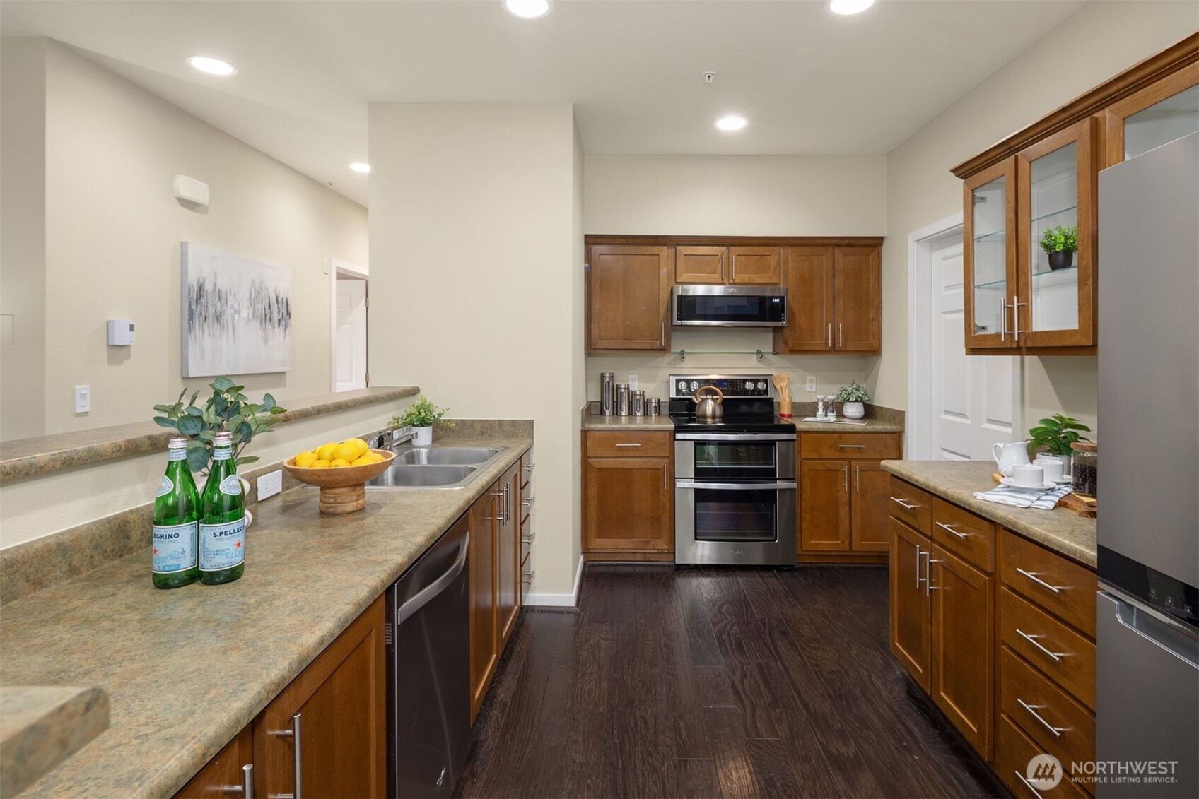 1900 Weaver Road, Unit R201 Snohomish, WA 98290 - Photo 8 of 29 Gallery Image 8