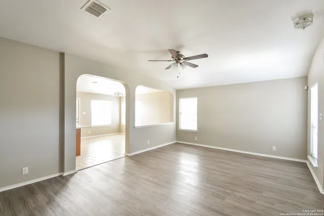 $1,595 | 7410 Great Lakes Drive, San Antonio, TX 78244