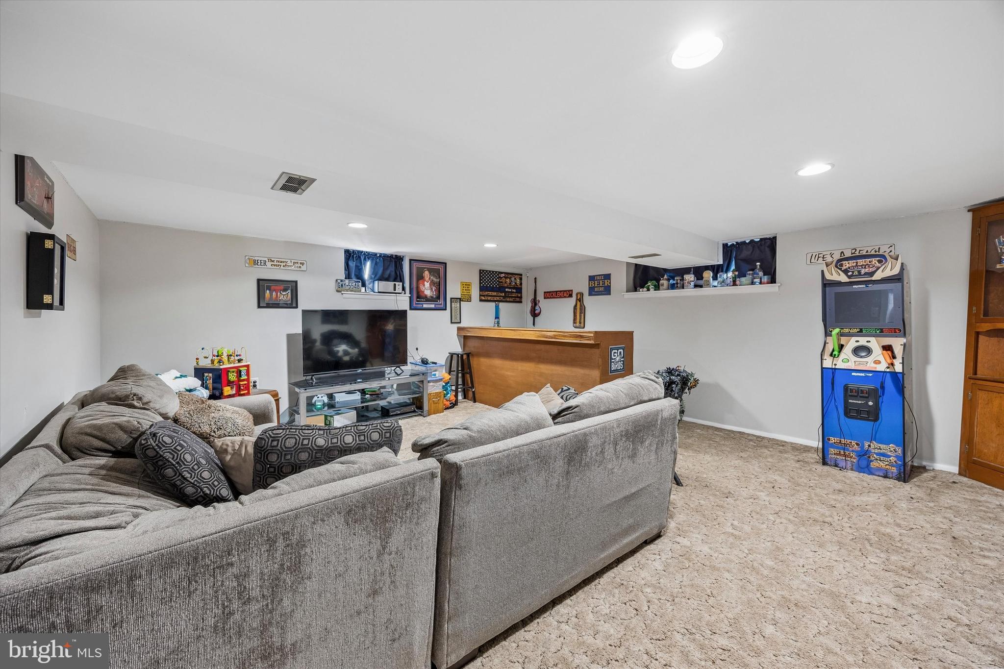 7613 Fillmore Street Philadelphia, PA 19111 - Photo 17 of 23