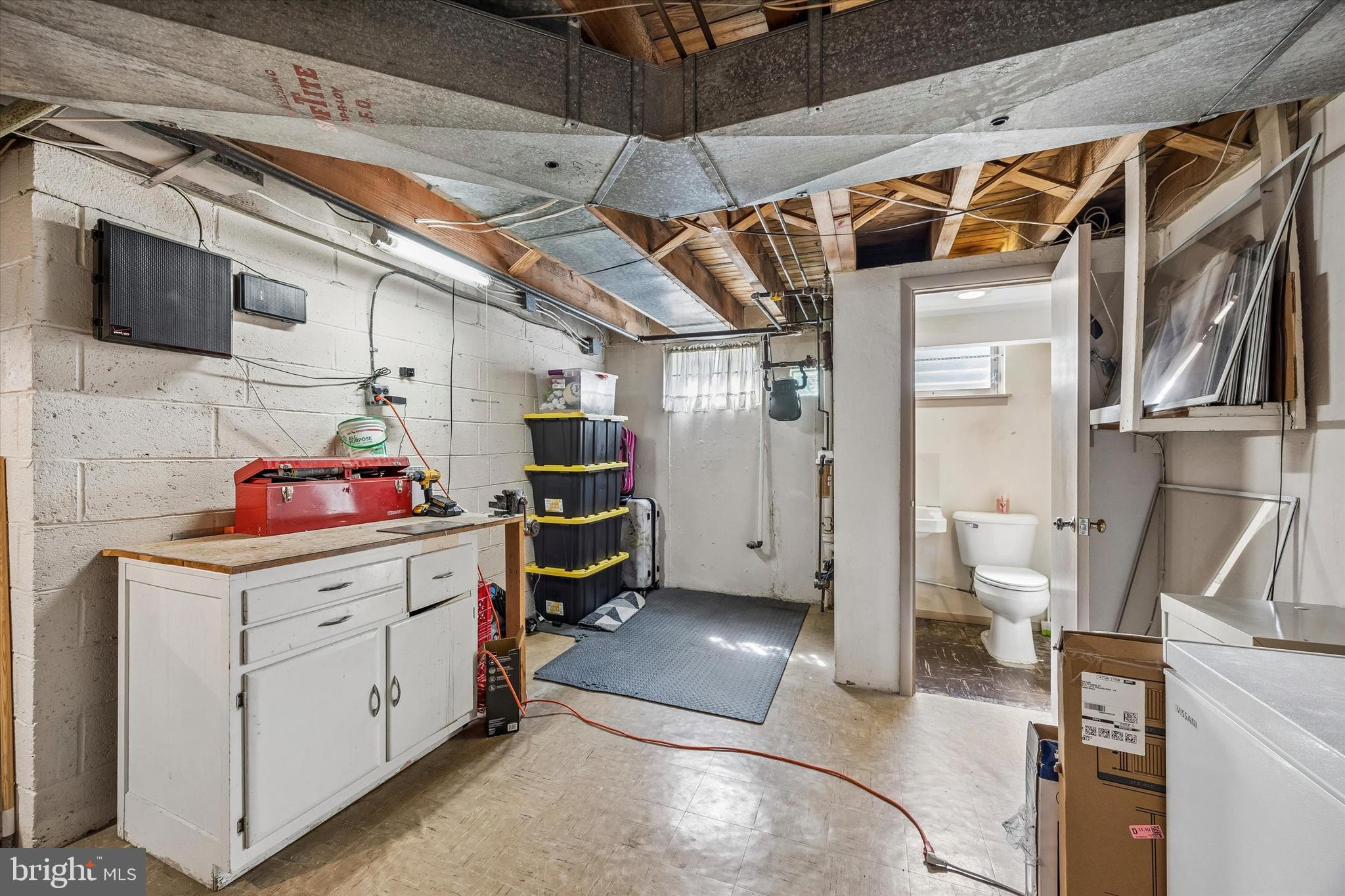 7613 Fillmore Street Philadelphia, PA 19111 - Photo 21 of 23