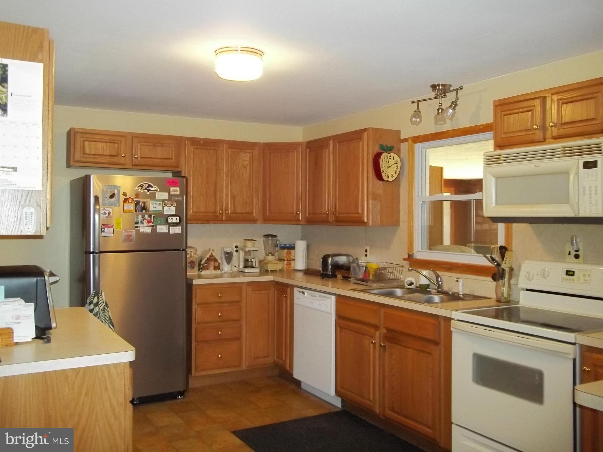 2106 Woodview Road Finksburg, MD 21048 - Photo 11 of 26 Kitchen