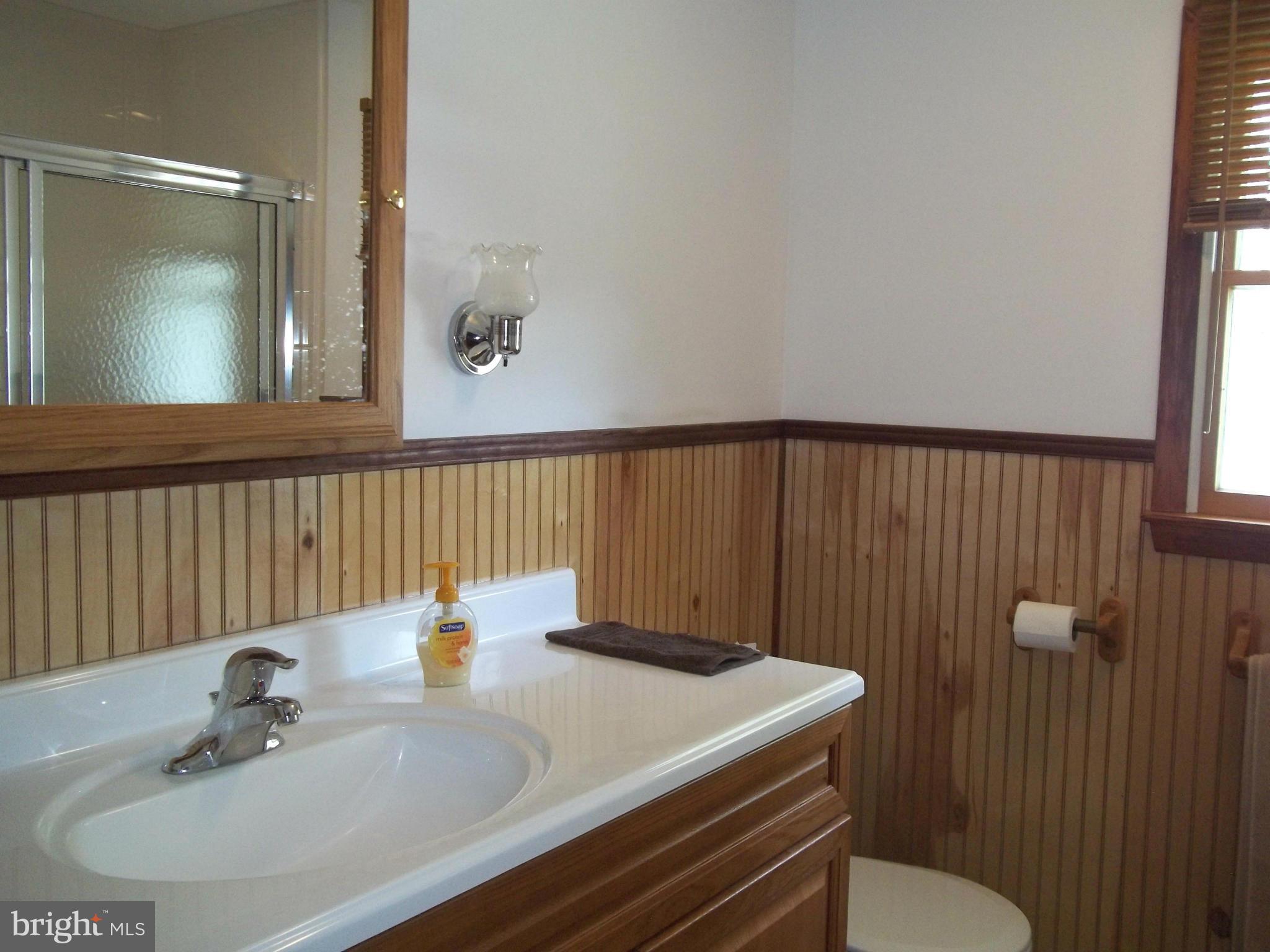 2106 Woodview Road Finksburg, MD 21048 - Photo 20 of 26 Bath