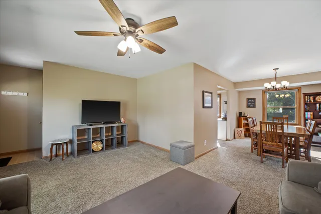 $345,000 | N87W18225 Queensway Street, Menomonee Falls, WI 53051