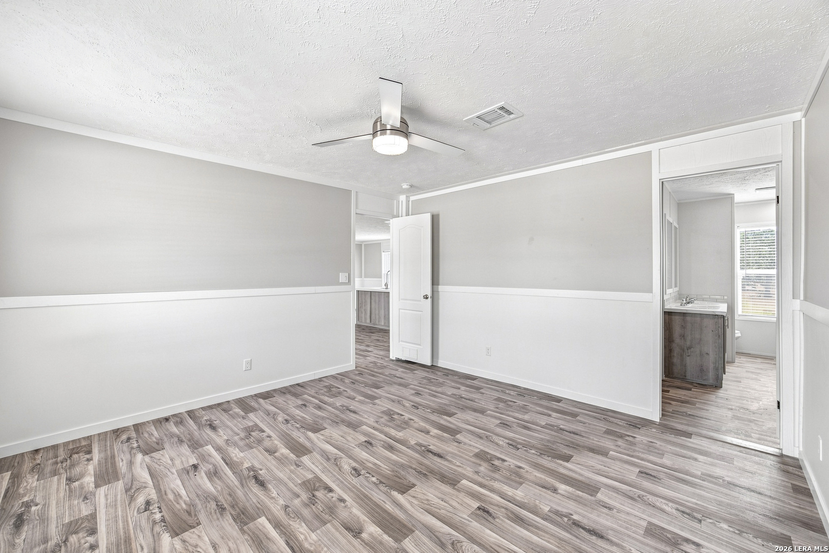 872 Main Loop Road Waelder, TX 78959 - Photo 13 of 30 Gallery Image 13