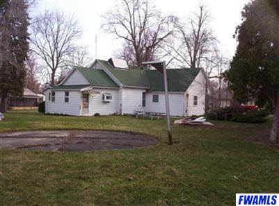 922 Line Street Decatur, IN 46733 - Photo 3 of 3