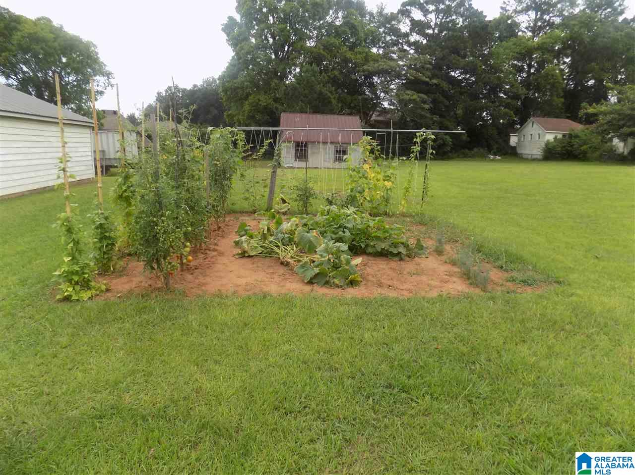 1938 4th Avenue Southwest Bessemer, AL 35022 - Photo 17 of 19