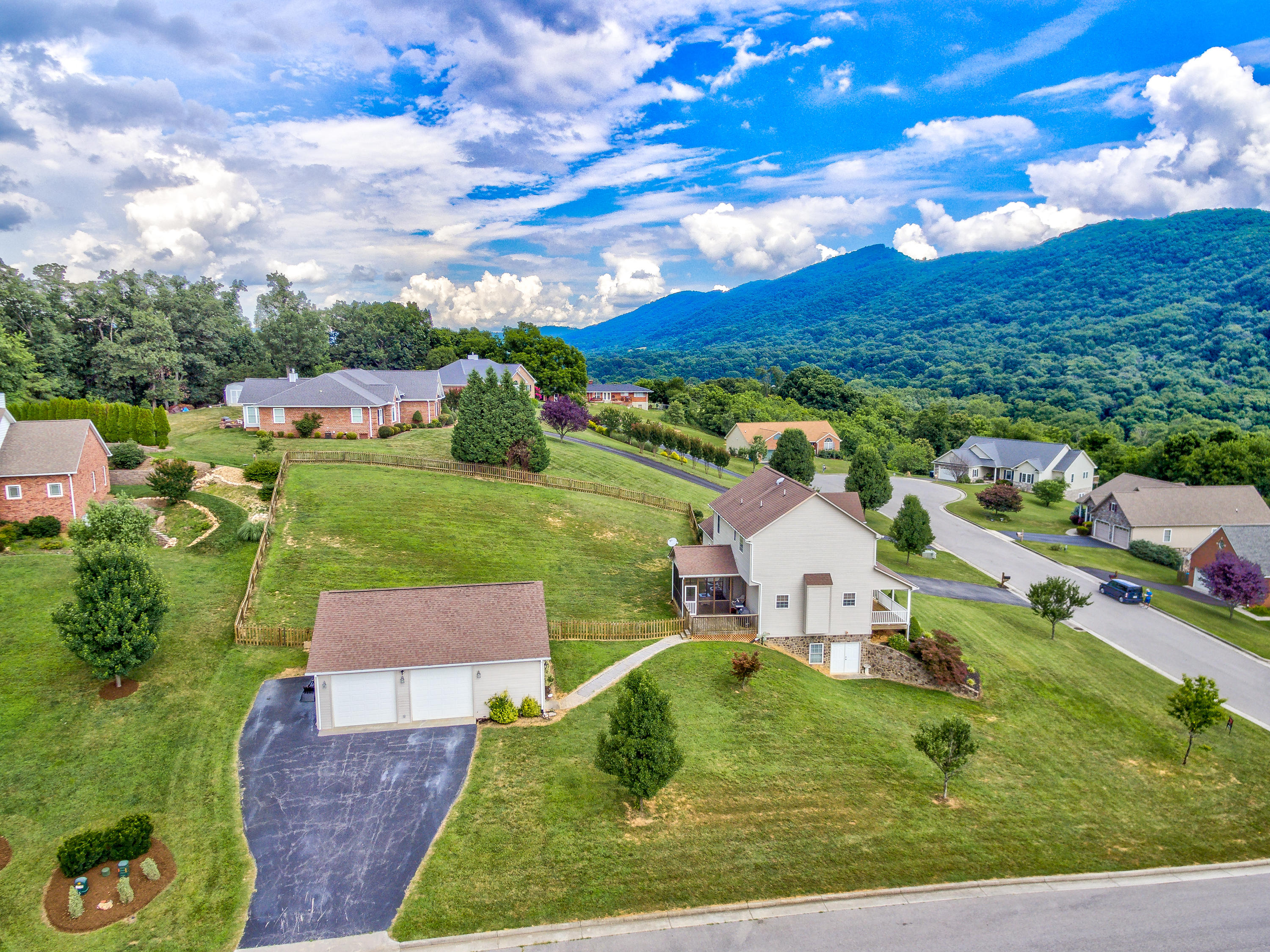 3547 Pinnacle Ridge Road Northeast Roanoke, VA 24012 - Photo 3 of 45 IMG_2