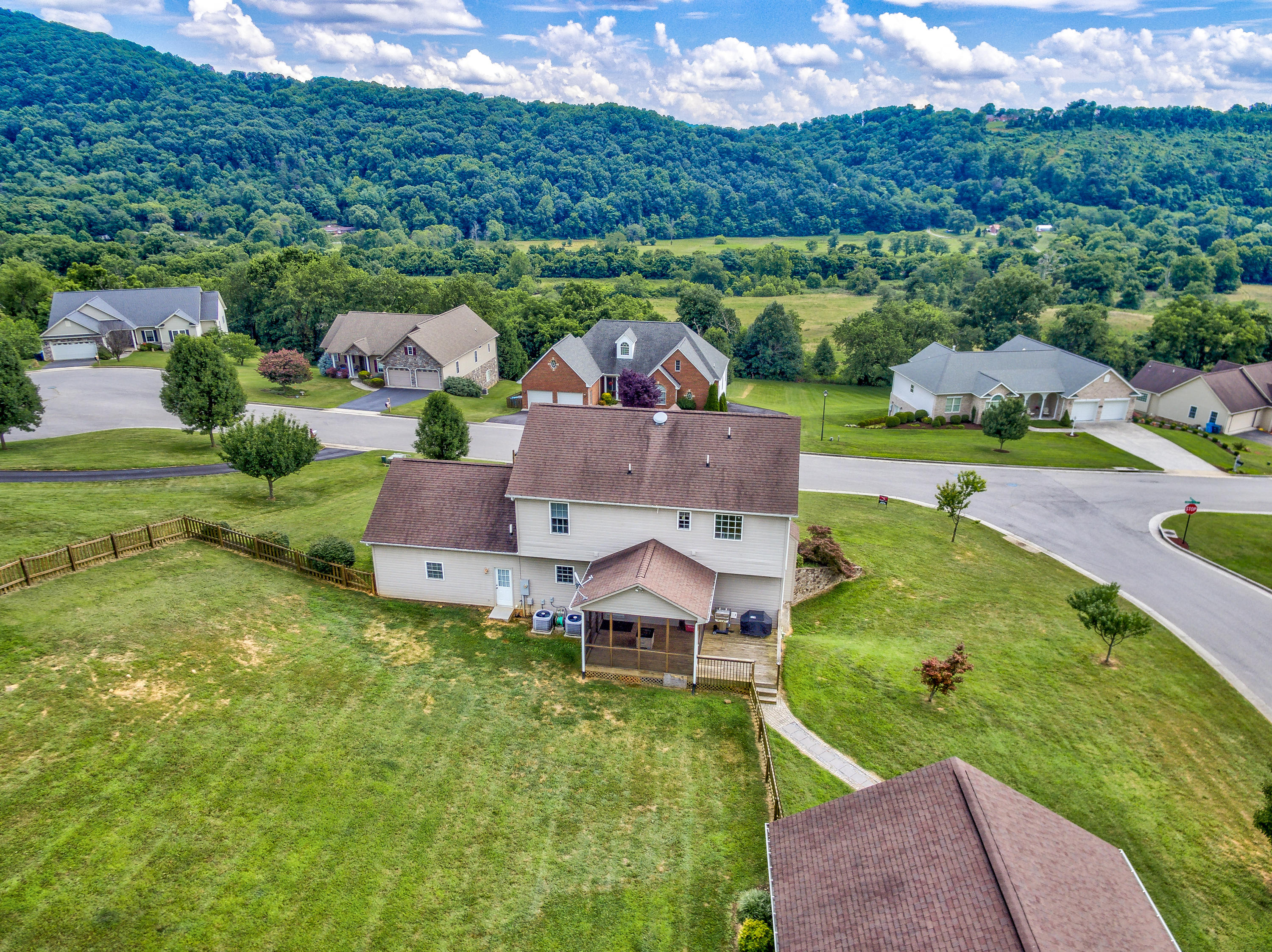 3547 Pinnacle Ridge Road Northeast Roanoke, VA 24012 - Photo 5 of 45 IMG_4