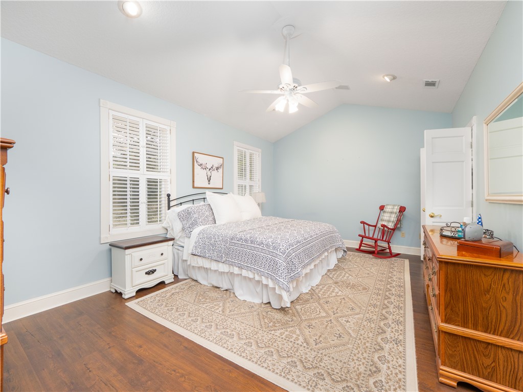 202 Chesser Lane Folkston, GA 31537 - Photo 26 of 76 Primary Suite