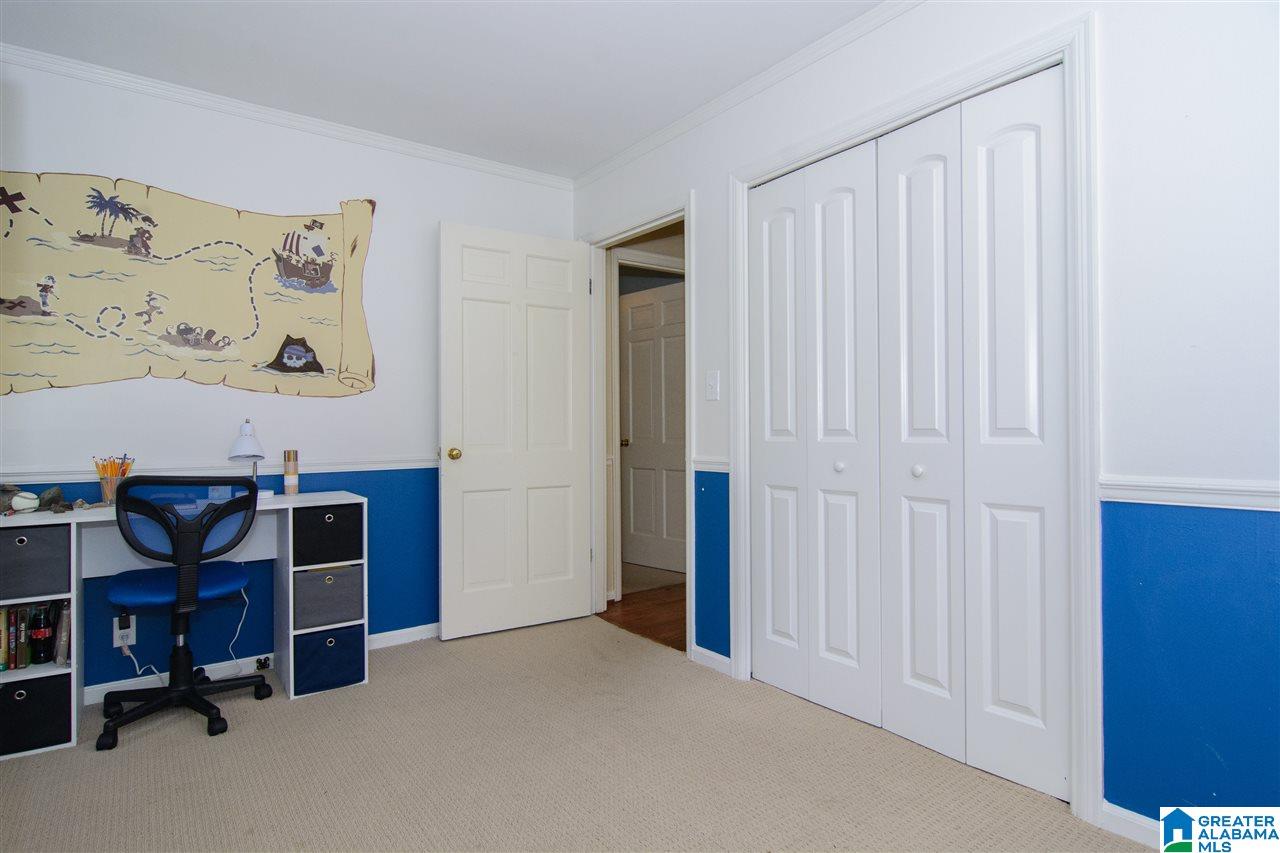 1313 Round Hill Road Birmingham, AL 35216 - Photo 16 of 32