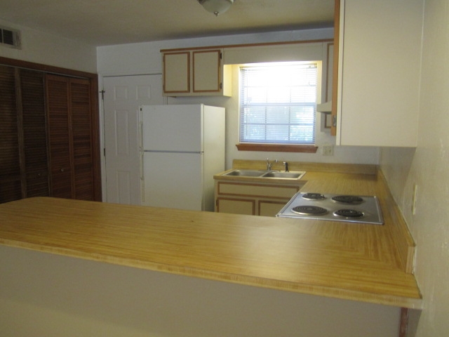 1290 High Road, Unit 11 Tallahassee, FL 32304 - Photo 18 of 25