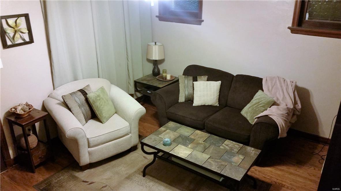 9014 Mathilda Avenue St. Louis, MO 63123 - Photo 14 of 19 Gallery Image 14