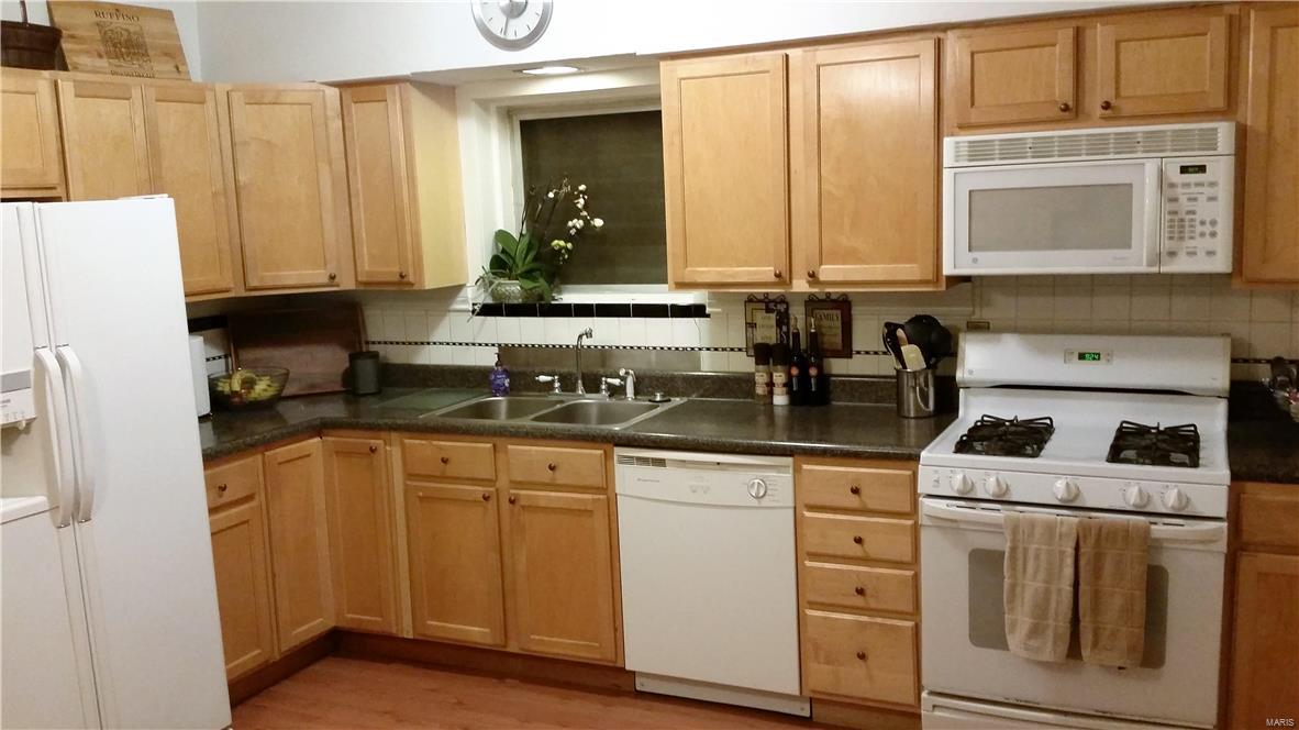 9014 Mathilda Avenue St. Louis, MO 63123 - Photo 16 of 19 Gallery Image 16