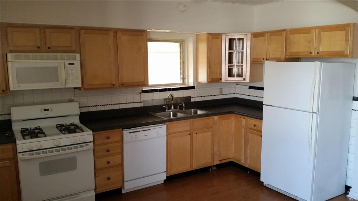 9014 Mathilda Avenue St. Louis, MO 63123 - Photo 6 of 19 Gallery Image 6
