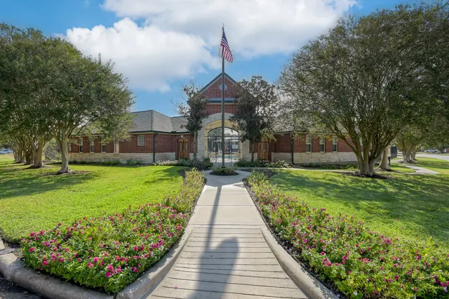 $295,000 | 3406 Hartfield Lane, Spring, TX 77388