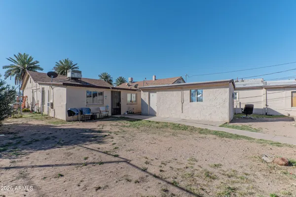 $1,040,000 | 2916 East Monroe Street, Phoenix, AZ 85034