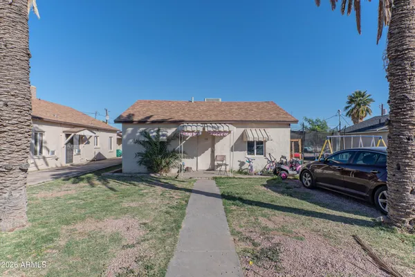 $1,040,000 | 2916 East Monroe Street, Phoenix, AZ 85034