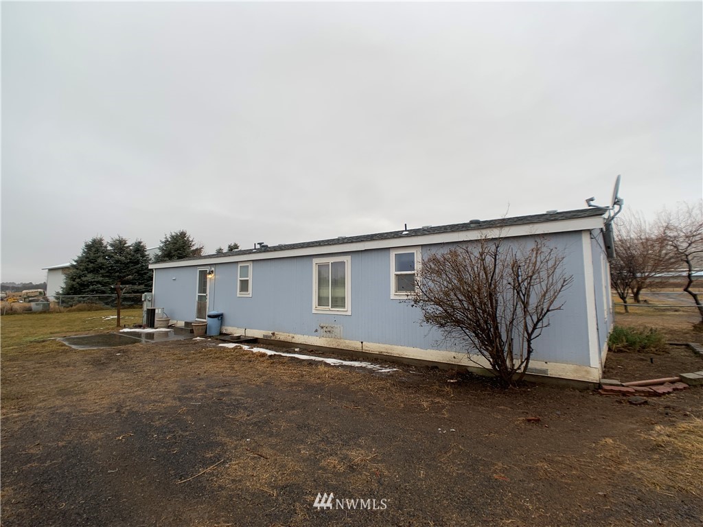 14493 Empire Road Ephrata, WA 98823 - Photo 3 of 19 Gallery Image 3