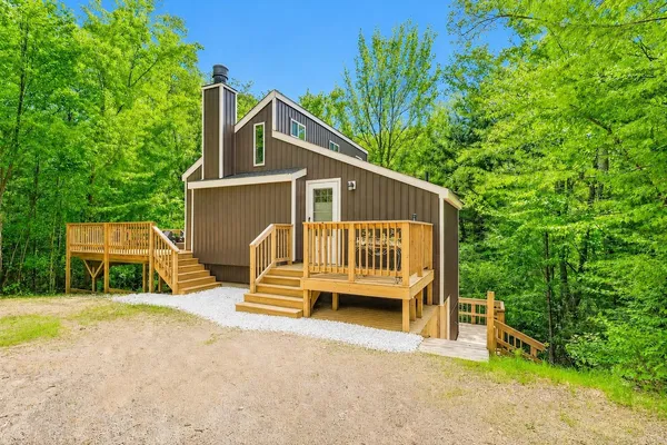 $469,000 | 146 Bell Valley Road, Campton, NH 03223