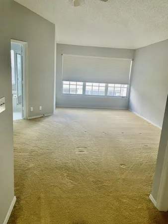 a view of empty room with window