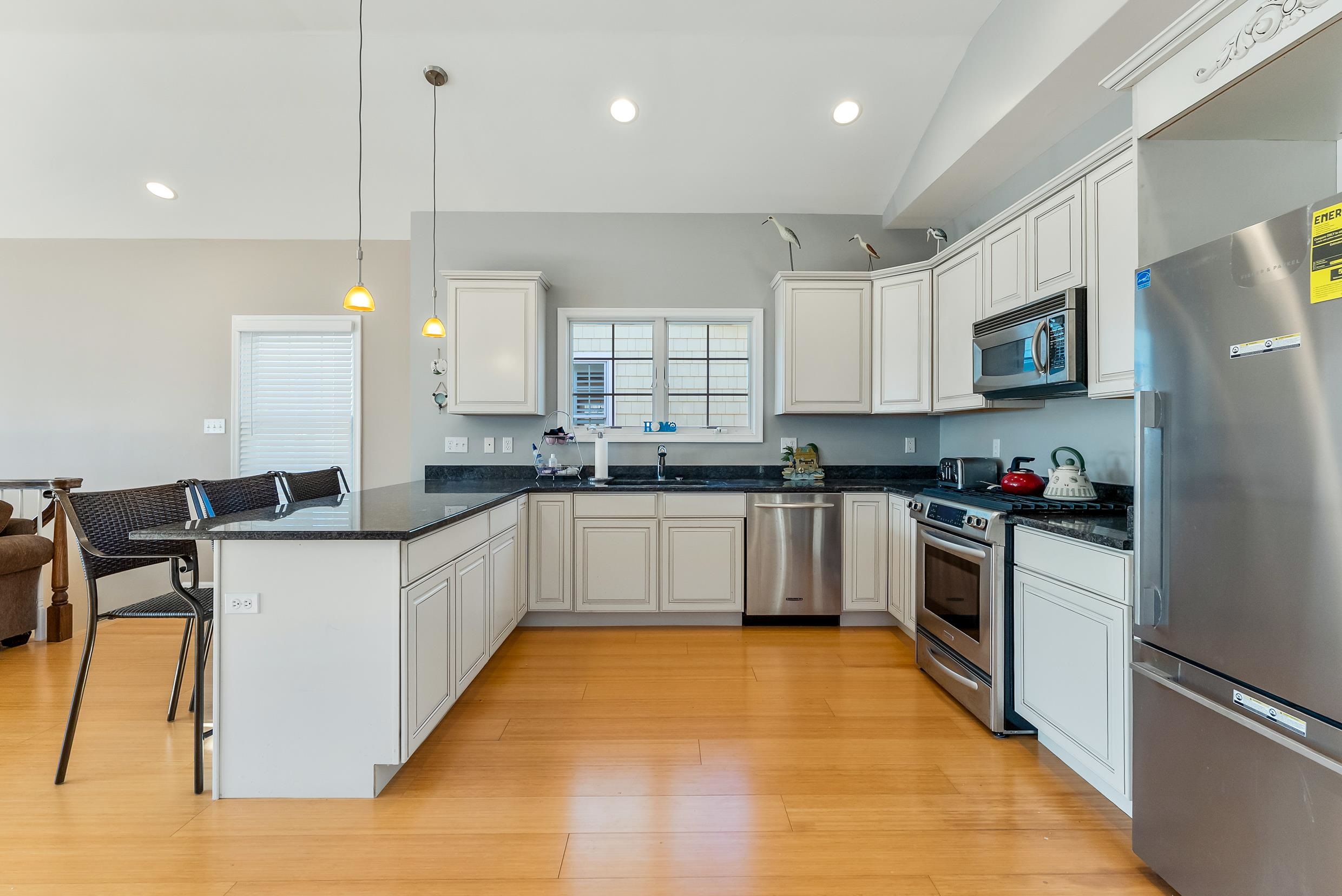 115 West Cardinal Road Wildwood Crest, NJ 08260 - Photo 4 of 22 Gallery Image 4