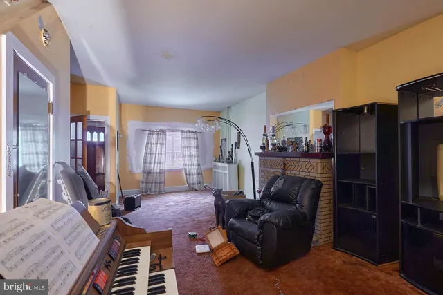 $129,900 | 434 South 6th Street, Reading, PA 19602