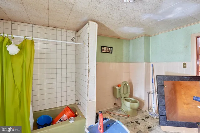 $129,900 | 434 South 6th Street, Reading, PA 19602