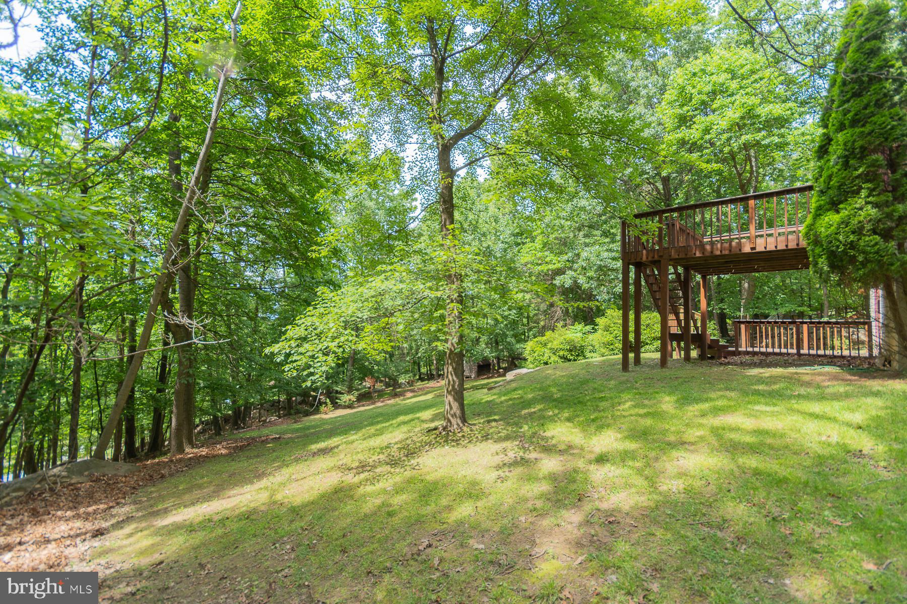 343 Windsong Road Harpers Ferry, WV 25425 - Photo 42 of 44 Gallery Image 42