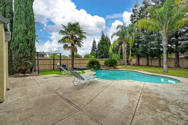 $740,000 | 1922 Northgate Drive, Manteca, CA 95336