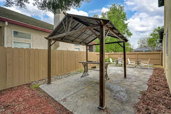 $740,000 | 1922 Northgate Drive, Manteca, CA 95336