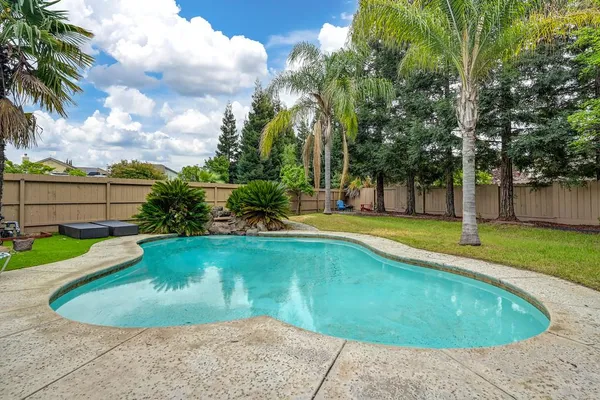 $740,000 | 1922 Northgate Drive, Manteca, CA 95336