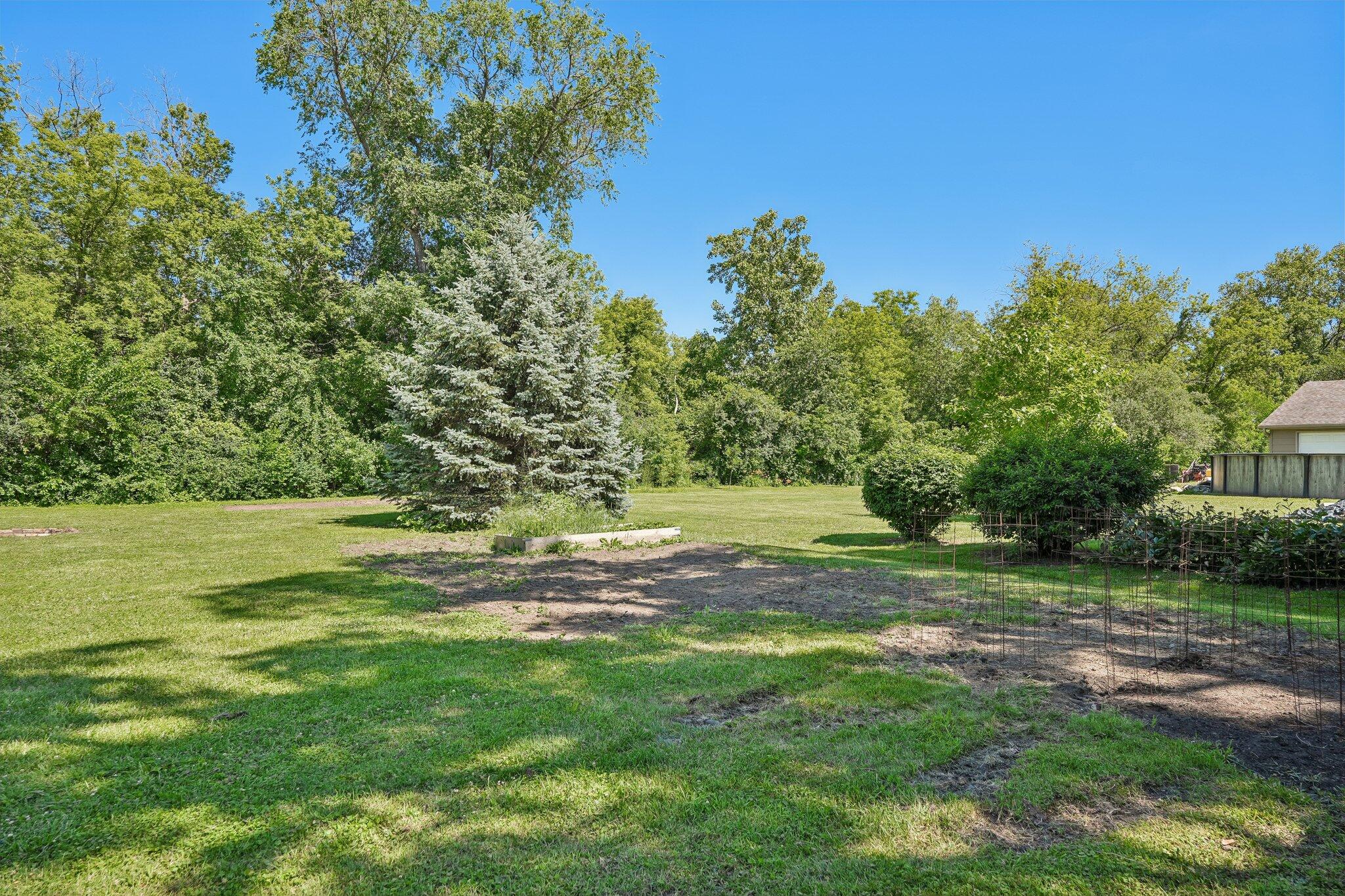 9207 39th Avenue Pleasant Prairie, WI 53142 - Photo 47 of 48 Backyard