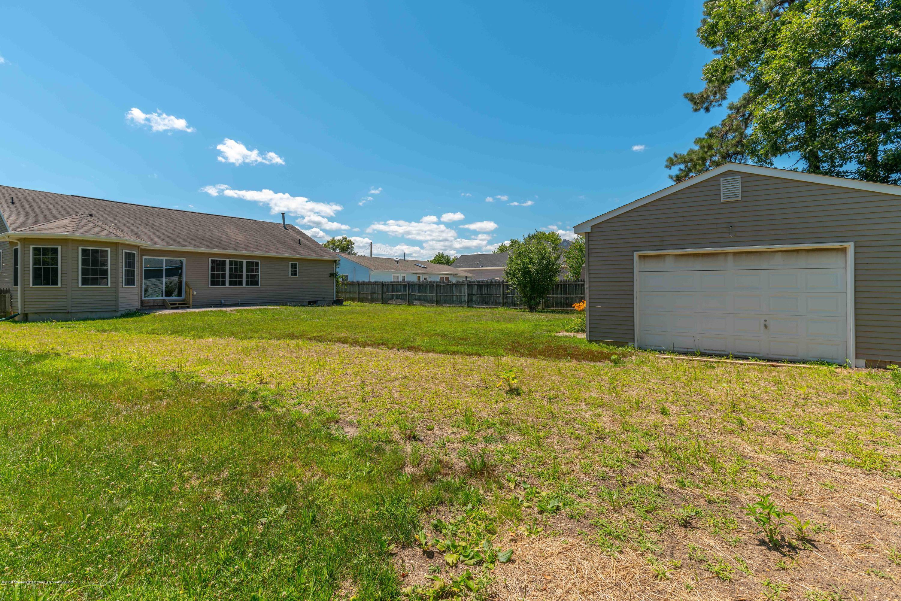 120 Bowline Road Manahawkin, NJ 08050 - Photo 6 of 25 DSC05088 - Copy