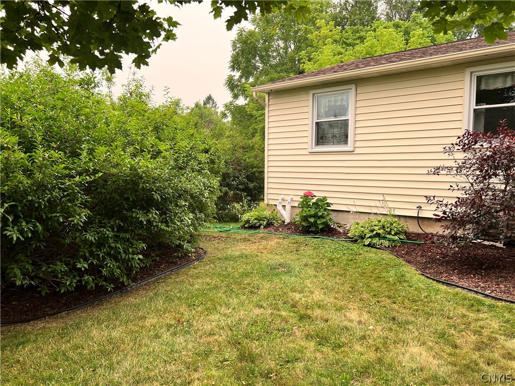 8615 Weaver Road Cicero, NY 13039 - Photo 23 of 26 Gallery Image 23