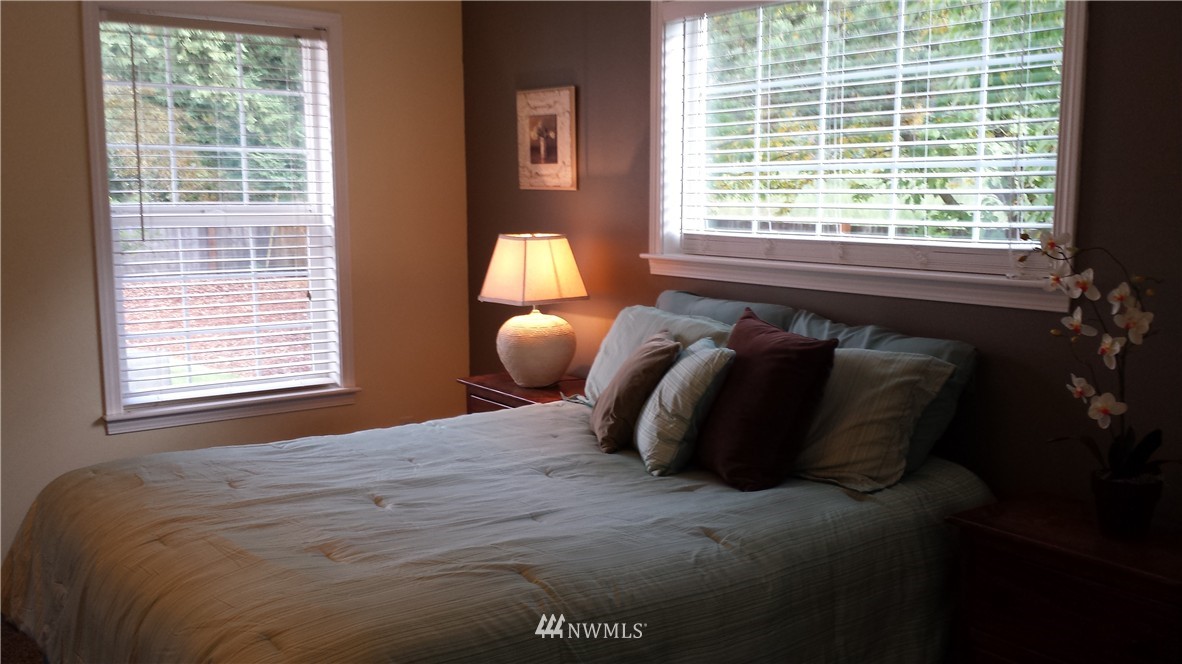 2540 Cedar Park Loop Southeast Olympia, WA 98501 - Photo 12 of 25