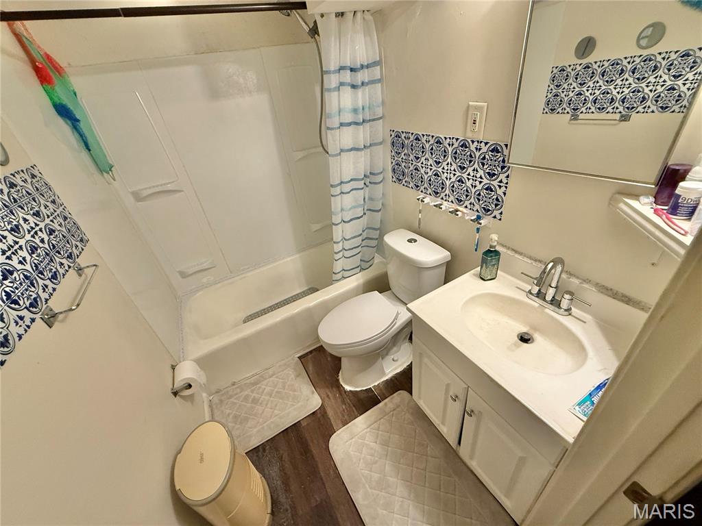 130 Ruth Drive Florissant, MO 63031 - Photo 21 of 26