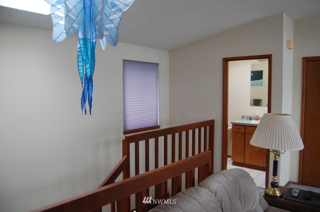 8047 Zangle Road Northeast Olympia, WA 98506 - Photo 17 of 23 Gallery Image 17