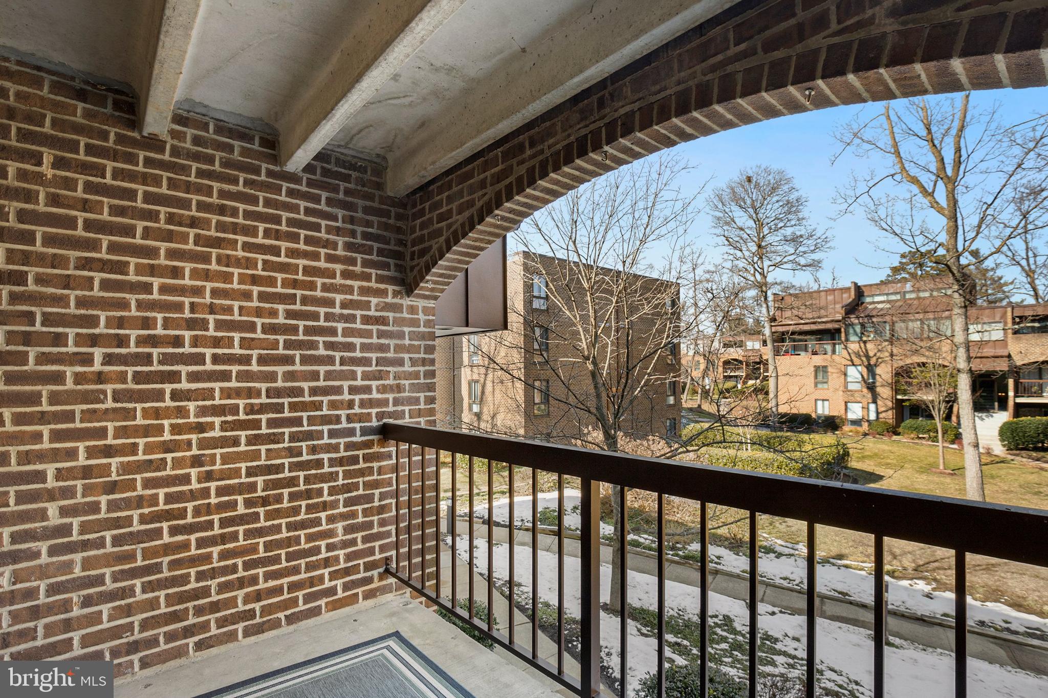 11216 Chestnut Grove Square, Unit 217 Reston, VA 20190 - Photo 21 of 31 Gallery Image 21