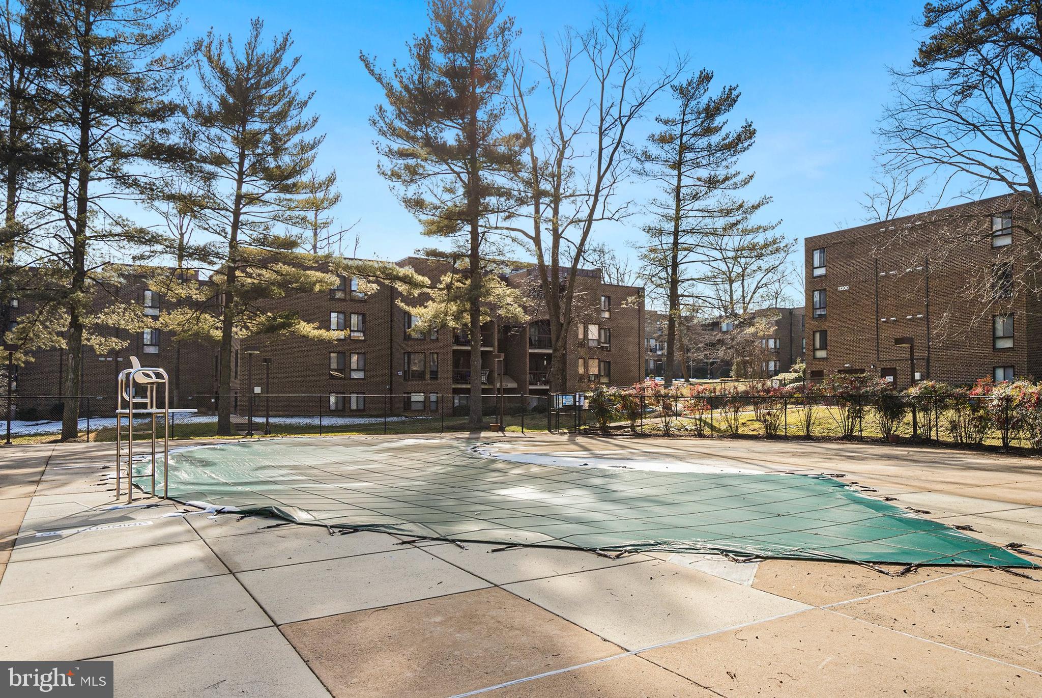 11216 Chestnut Grove Square, Unit 217 Reston, VA 20190 - Photo 28 of 31 Gallery Image 28