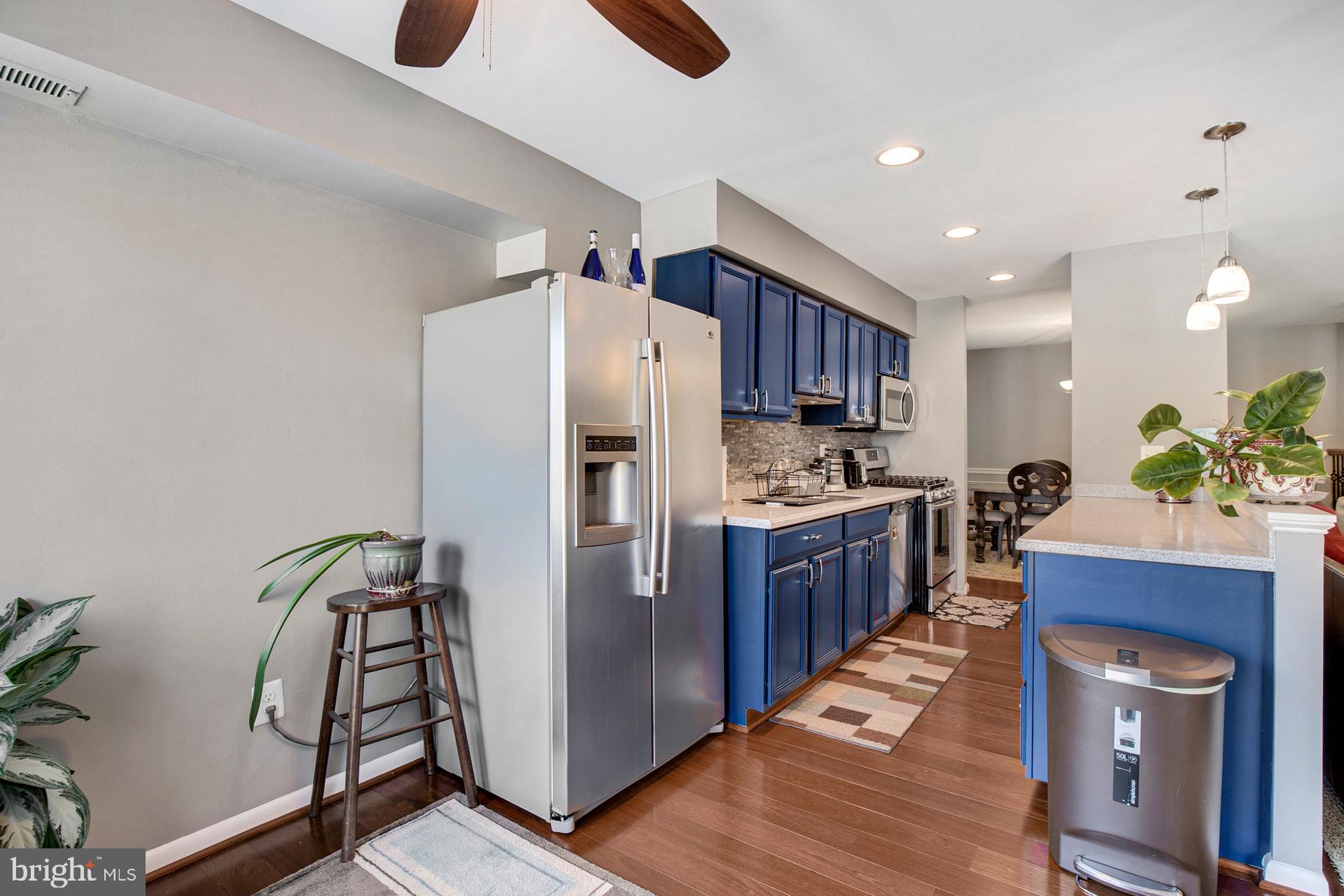 11216 Chestnut Grove Square, Unit 217 Reston, VA 20190 - Photo 6 of 31 Gallery Image 6
