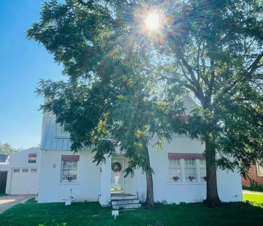 $2,250 | 1611 Parker Street, Amarillo, TX 79102