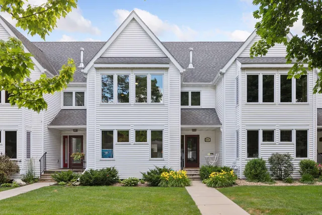 $724,900 | 5002 Sheridan Avenue South, Minneapolis, MN 55410