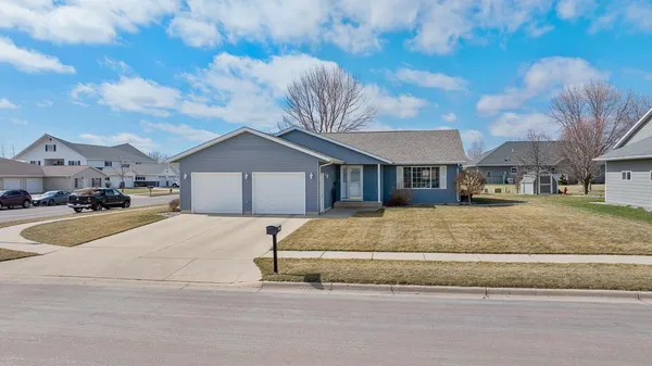 $320,000 | 1221 Patricia Court, Marshall, MN 56258